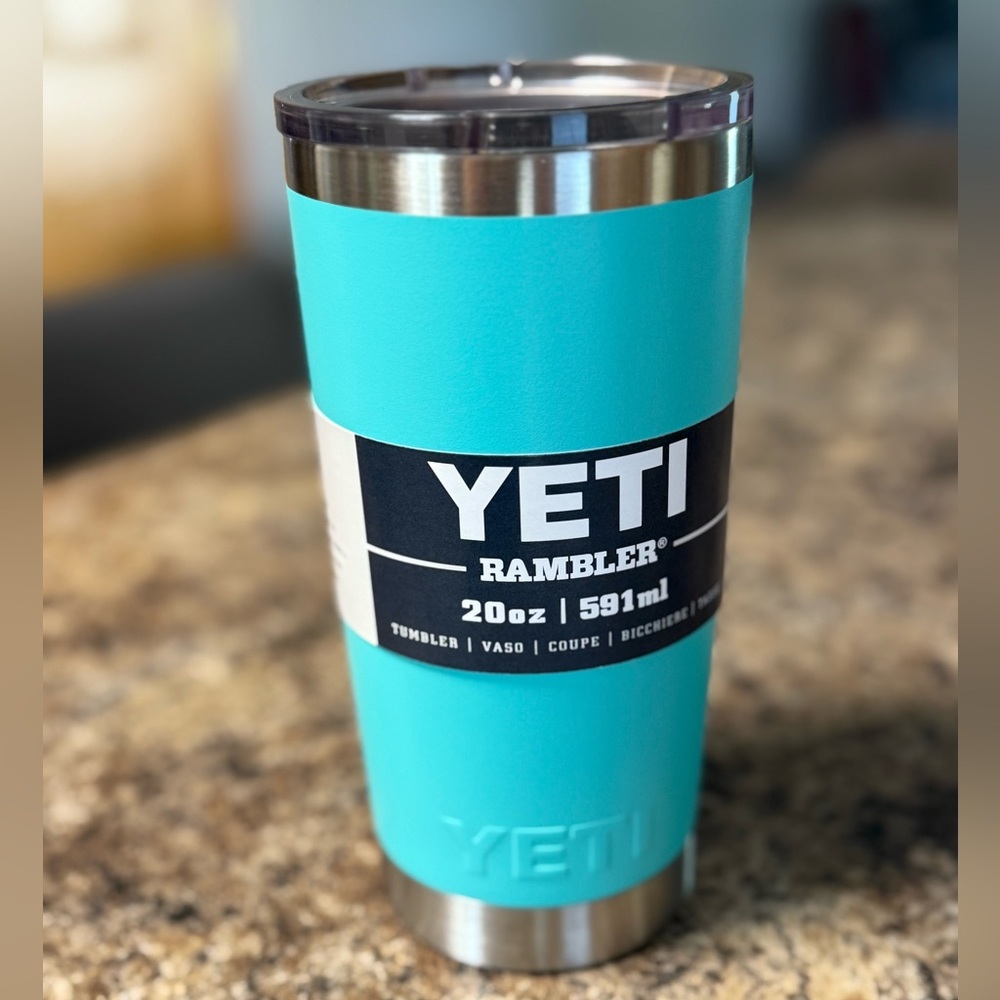 ❗️SOLD❗️Yeti Rambler Tumbler 20oz/591ml NWT